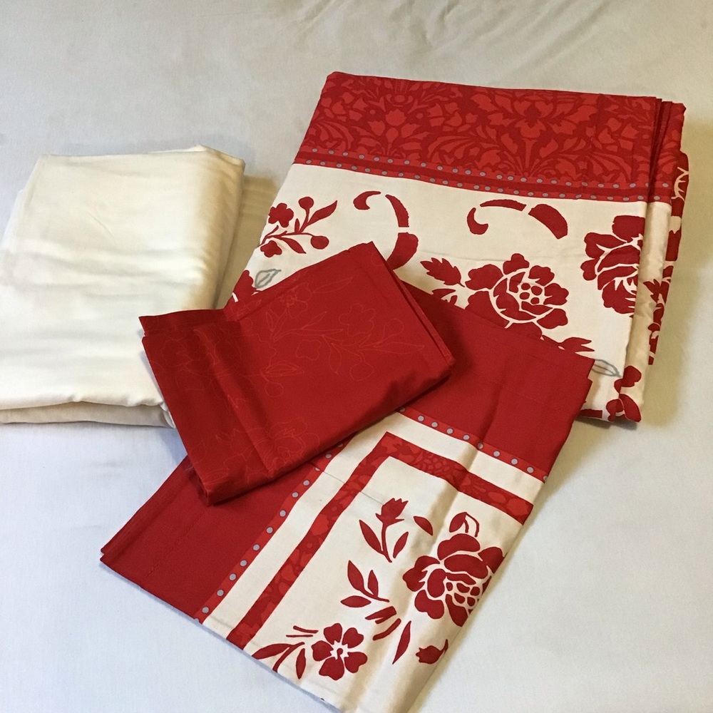 Queen size duvet set
